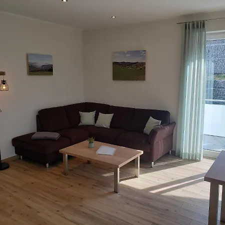 Am Aeppelsberg Apartment *