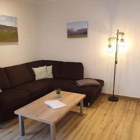 Am Aeppelsberg דירה