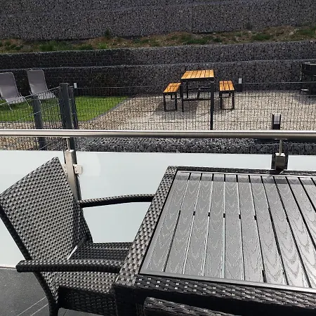 Apartment Am Aeppelsberg Volkesfeld