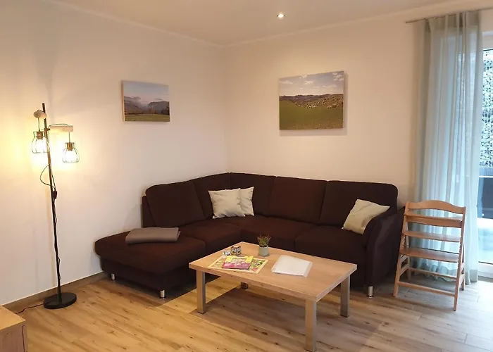 Am Aeppelsberg * Volkesfeld